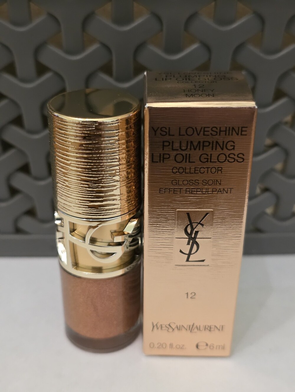 YSL LOVESHINE PLUMPING LIP OIL GLOSS LIMITED EDITION 12 HONEY-MOON. BNIB - Picture 2 of 5
